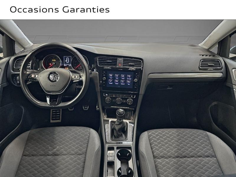 Voitures occasions VOLKSWAGEN GOLF Connect Montigny-le-Bretonneux