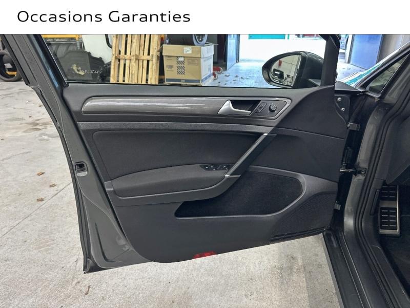 Voitures occasions VOLKSWAGEN GOLF Connect Montigny-le-Bretonneux