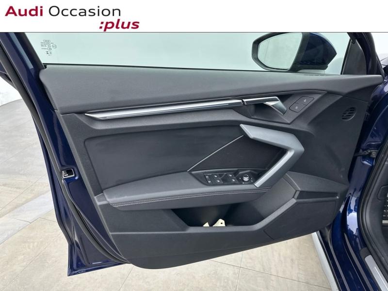 Voitures occasions Audi A3 Sportback S line Montigny-le-Bretonneux