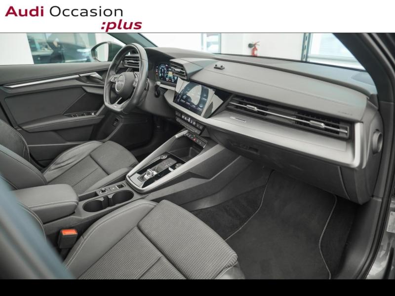 Voitures occasions Audi A3 Sportback S line Montigny-le-Bretonneux