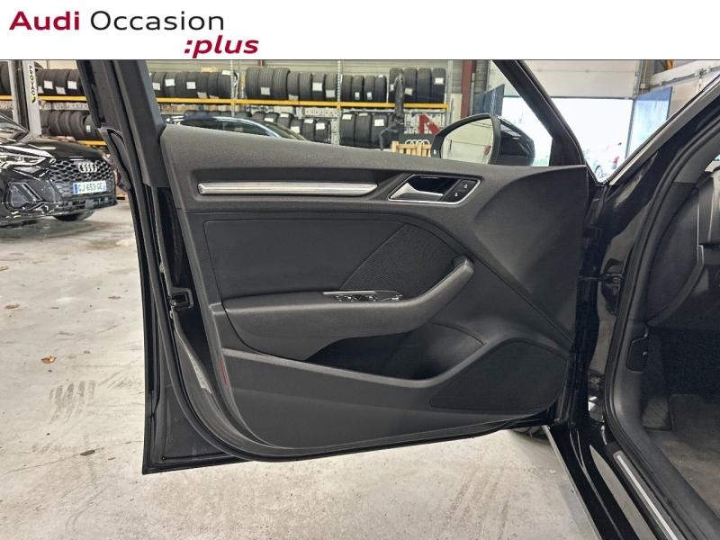 Voitures occasions Audi A3 Sportback Design luxe Montigny-le-Bretonneux