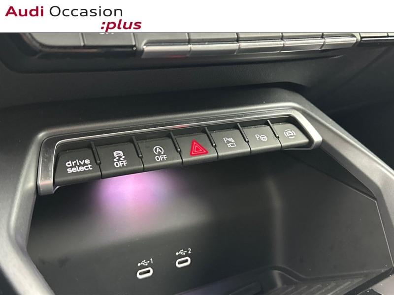 Voitures occasions Audi A3 Sportback S line Montigny-le-Bretonneux