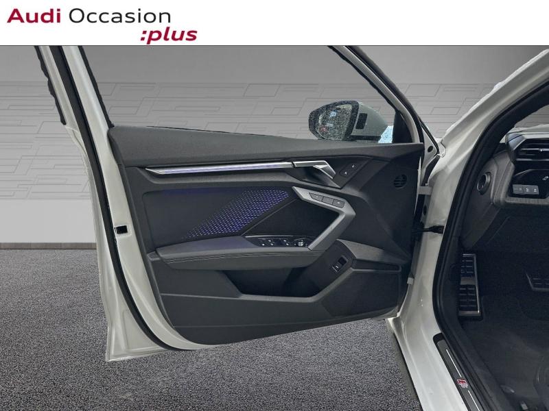 Voitures occasions Audi A3 Sportback S line Montigny-le-Bretonneux
