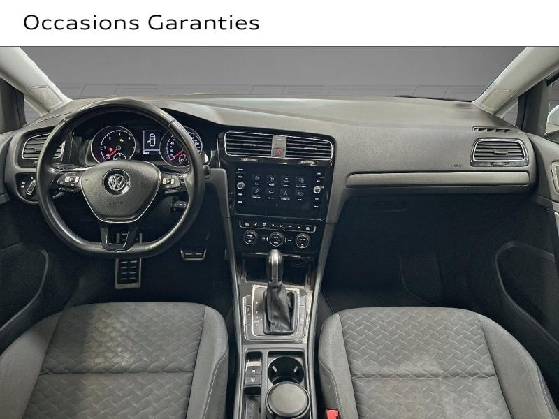 Voitures occasions VOLKSWAGEN GOLF IQ.Drive Montigny-le-Bretonneux