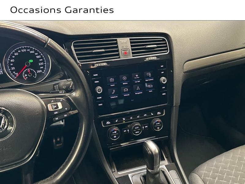 Voitures occasions VOLKSWAGEN GOLF IQ.Drive Montigny-le-Bretonneux