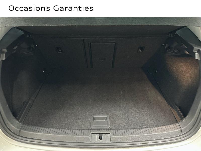 Voitures occasions VOLKSWAGEN GOLF IQ.Drive Montigny-le-Bretonneux