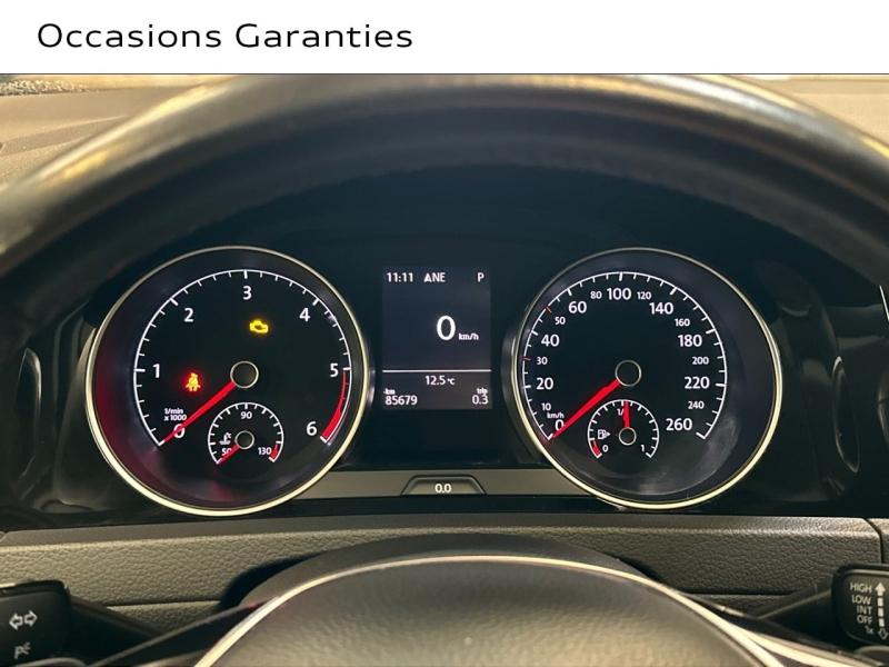 Voitures occasions VOLKSWAGEN GOLF IQ.Drive Montigny-le-Bretonneux