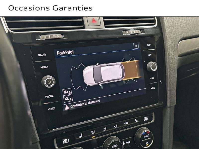 Voitures occasions VOLKSWAGEN GOLF IQ.Drive Montigny-le-Bretonneux