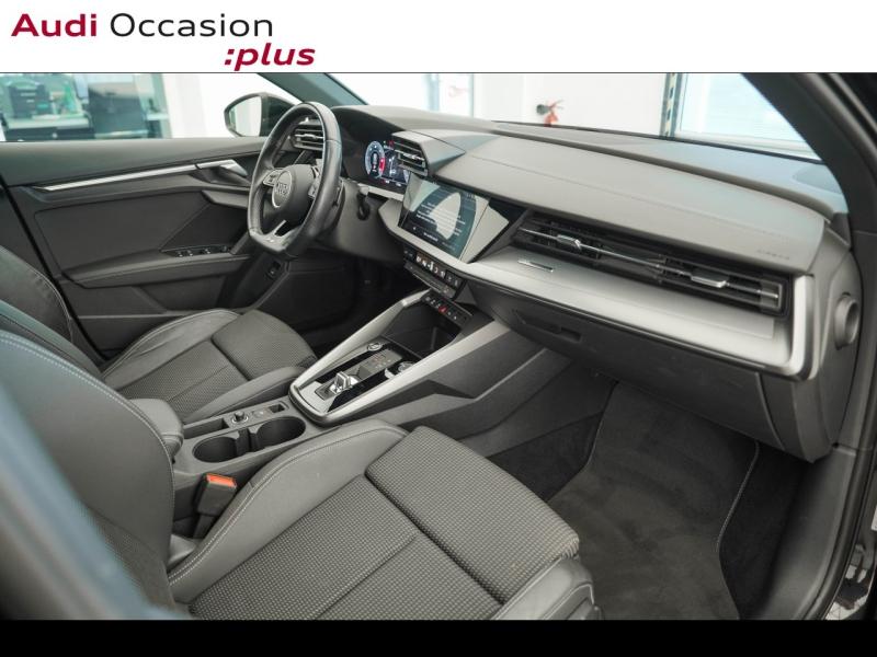 Voitures occasions Audi A3 Berline S line Montigny-le-Bretonneux