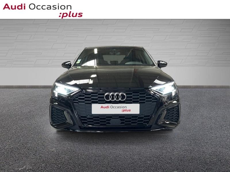 Voitures occasions Audi A3 Berline S line Montigny-le-Bretonneux