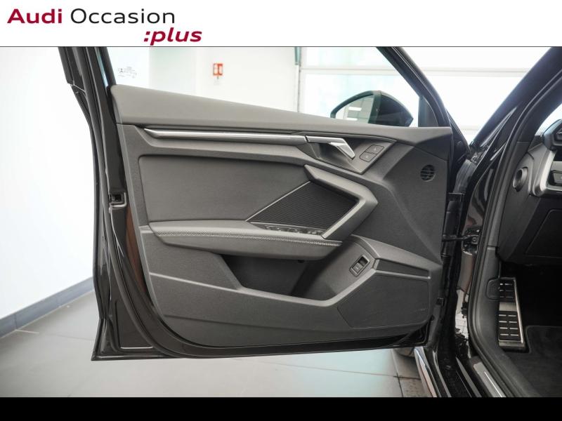 Voitures occasions Audi A3 Berline S line Montigny-le-Bretonneux