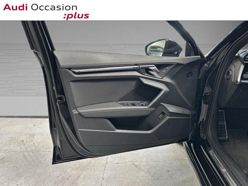 Voitures occasions Audi A3 Berline S line Montigny-le-Bretonneux