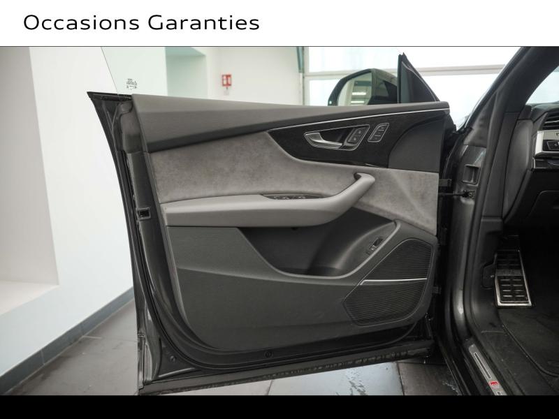 Voitures occasions Audi Q8 S line Montigny-le-Bretonneux