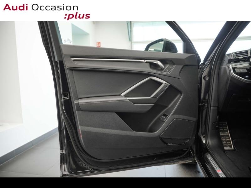 Voitures occasions Audi Q3 S line Montigny-le-Bretonneux