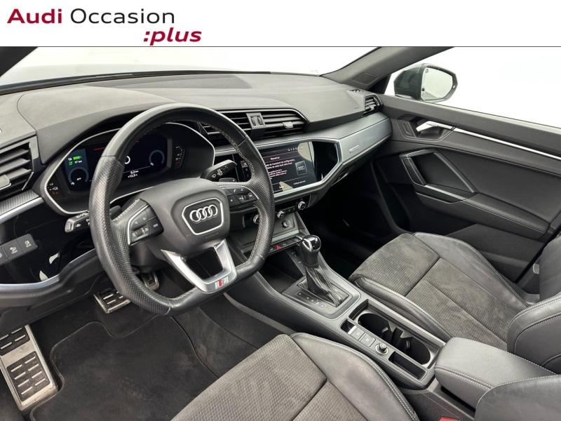 Voitures occasions Audi Q3 S line Montigny-le-Bretonneux