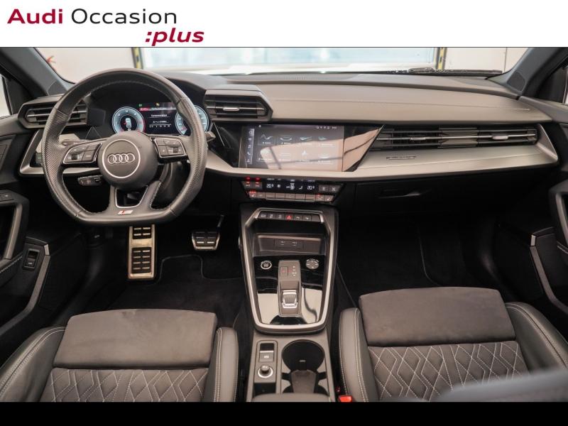 Voitures occasions Audi A3 Sportback S line Montigny-le-Bretonneux