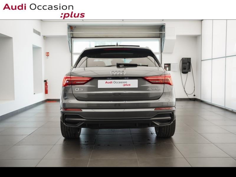 Voitures occasions Audi Q3 S line Montigny-le-Bretonneux