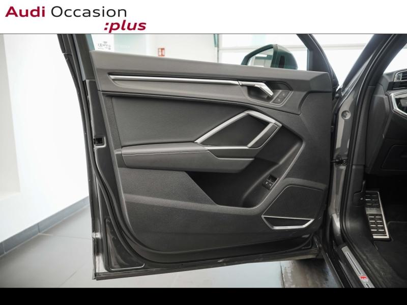 Voitures occasions Audi Q3 S line Montigny-le-Bretonneux