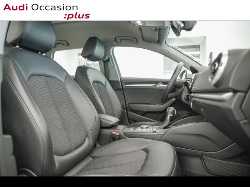 Voitures occasions Audi A3 Sportback Design Montigny-le-Bretonneux