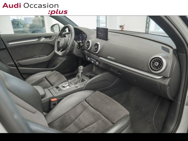 Voitures occasions Audi A3 Sportback Design luxe Montigny-le-Bretonneux