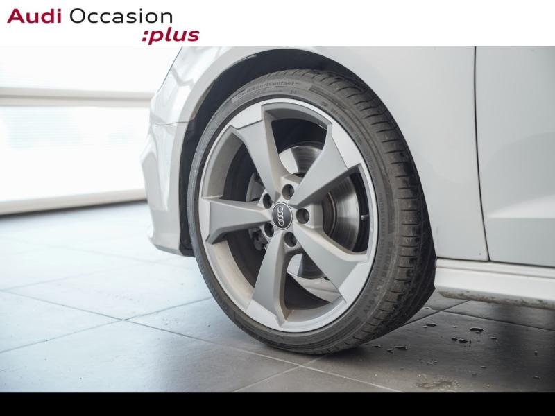 Voitures occasions Audi A3 Sportback Design luxe Montigny-le-Bretonneux