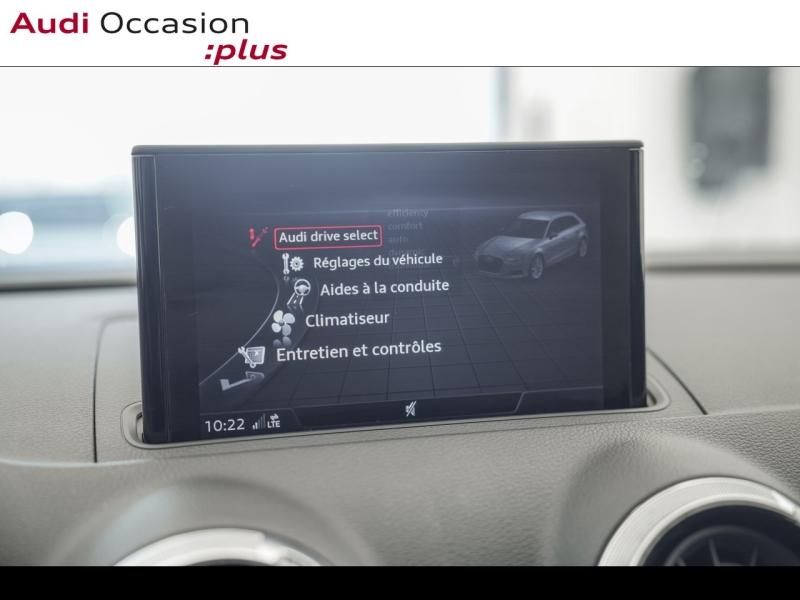 Voitures occasions Audi A3 Sportback Design luxe Montigny-le-Bretonneux