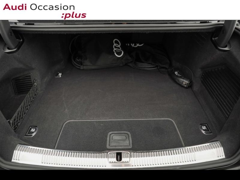 Voitures occasions Audi A8 Base Montigny-le-Bretonneux