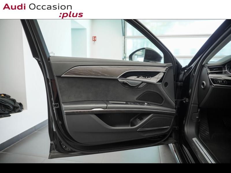 Voitures occasions Audi A8 Base Montigny-le-Bretonneux