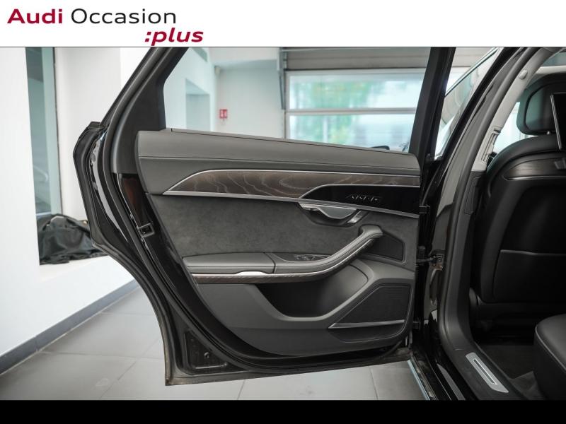 Voitures occasions Audi A8 Base Montigny-le-Bretonneux