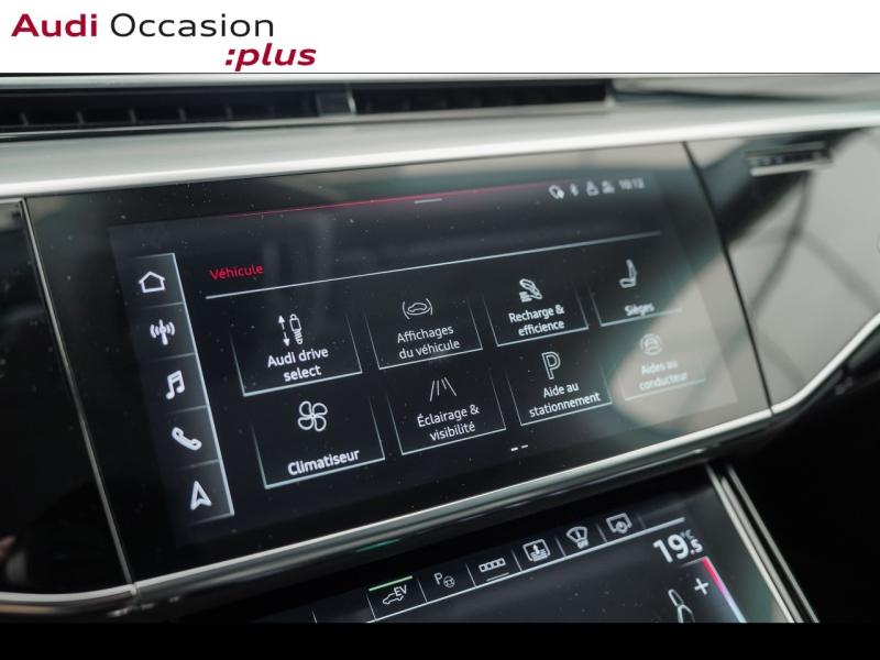 Voitures occasions Audi A8 Base Montigny-le-Bretonneux