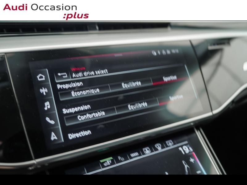 Voitures occasions Audi A8 Base Montigny-le-Bretonneux