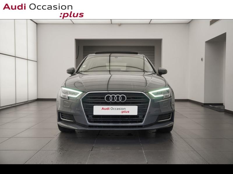 Voitures occasions Audi A3 Sportback Design luxe Montigny-le-Bretonneux