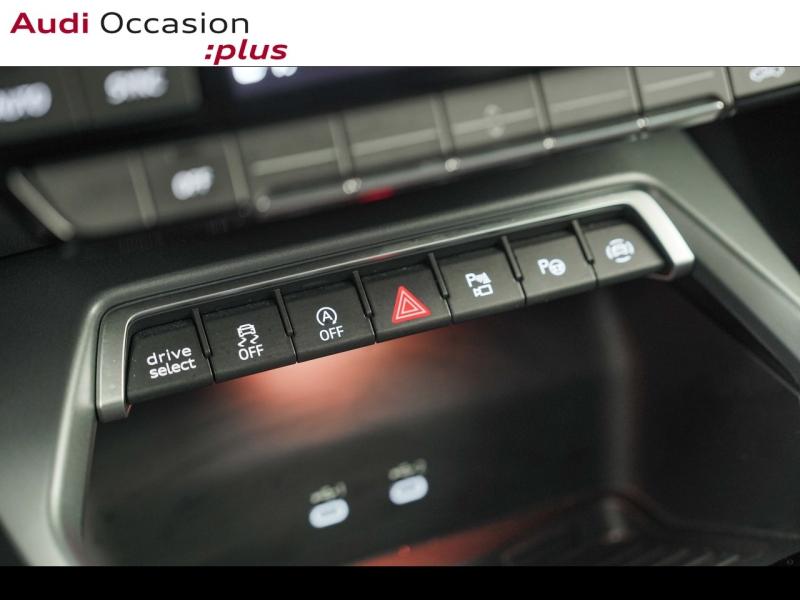 Voitures occasions Audi A3 Sportback S line Montigny-le-Bretonneux