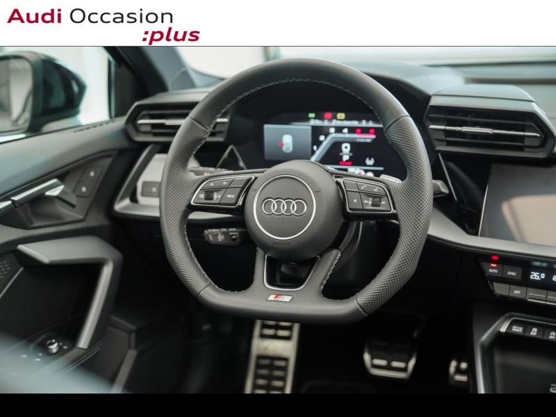 Voitures occasions Audi A3 Sportback S line Montigny-le-Bretonneux