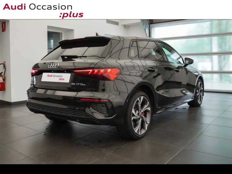 Voitures occasions Audi A3 Sportback Competition Montigny-le-Bretonneux