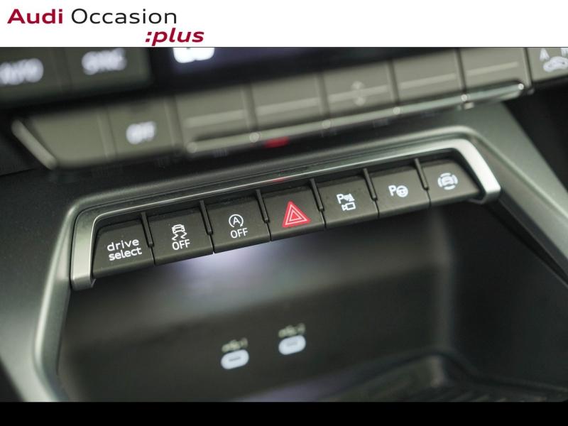 Voitures occasions Audi A3 Sportback S line Montigny-le-Bretonneux