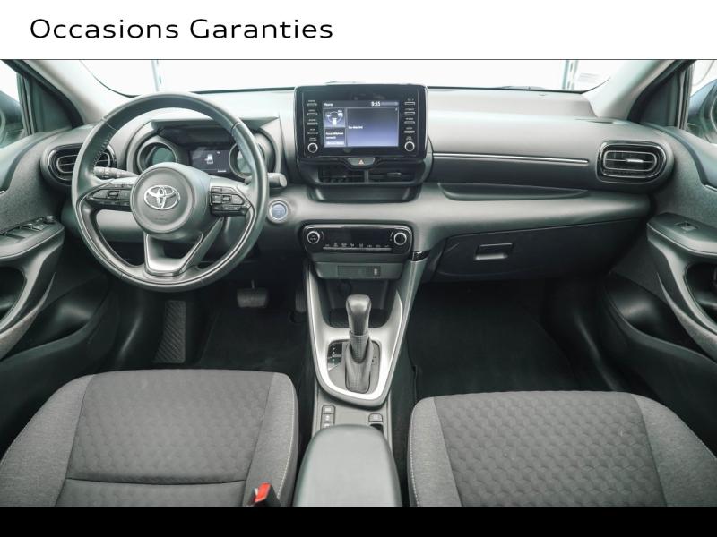 Voitures occasions TOYOTA YARIS France Business Montigny-le-Bretonneux