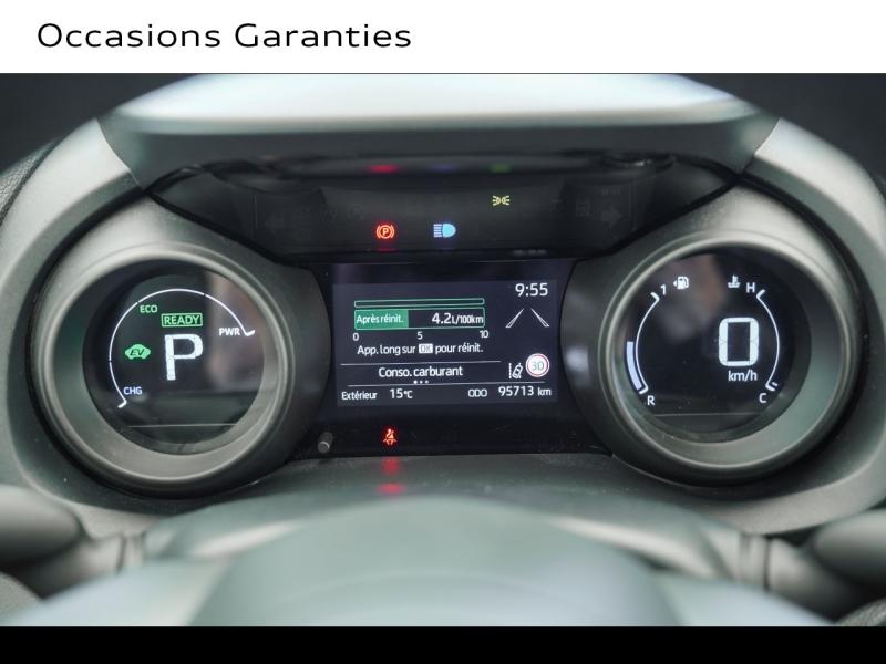 Voitures occasions TOYOTA YARIS France Business Montigny-le-Bretonneux