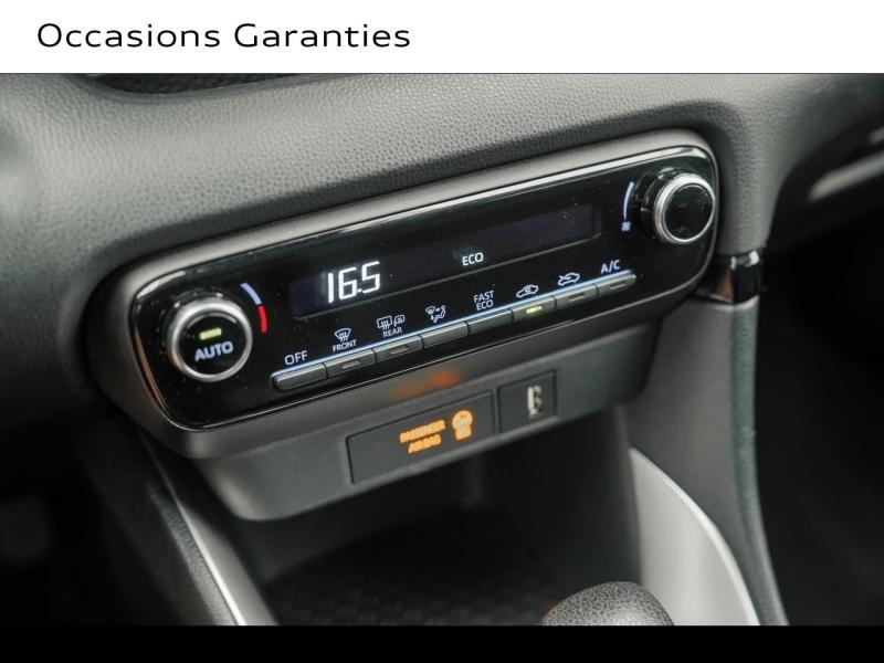 Voitures occasions TOYOTA YARIS France Business Montigny-le-Bretonneux