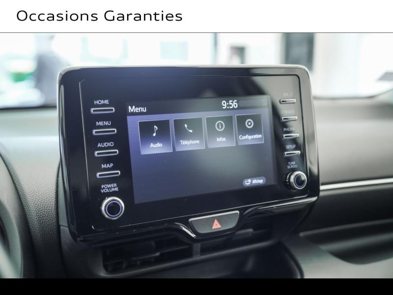 Voitures occasions TOYOTA YARIS France Business Montigny-le-Bretonneux