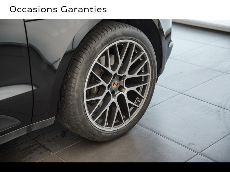 Voitures occasions PORSCHE MACAN Base Montigny-le-Bretonneux