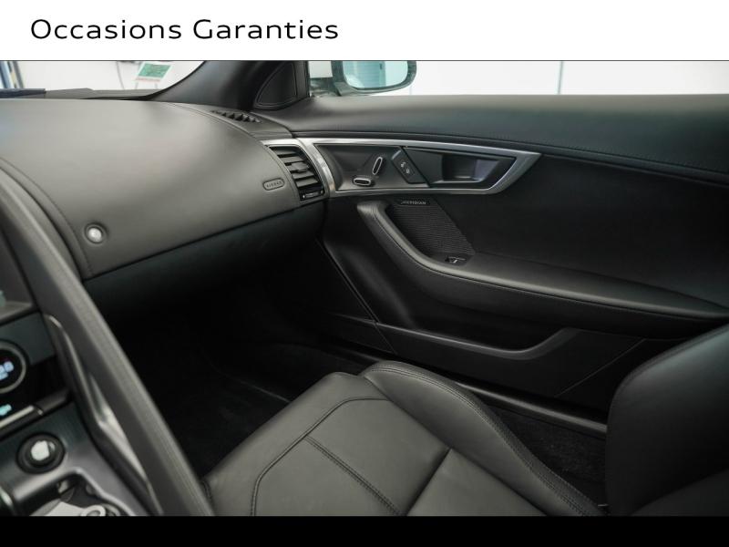 Voitures occasions JAGUAR F-Type Coupe R-Dynamic Montigny-le-Bretonneux