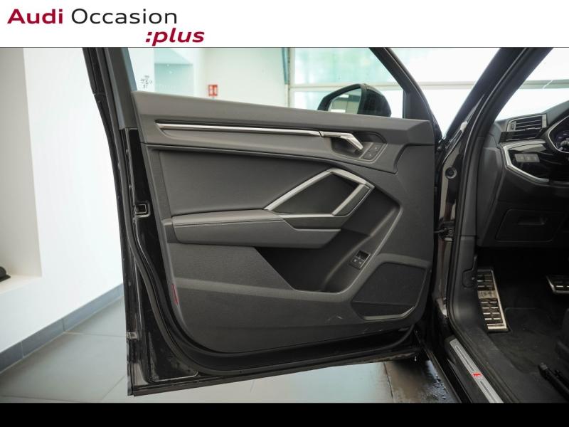 Voitures occasions Audi Q3 S line Montigny-le-Bretonneux