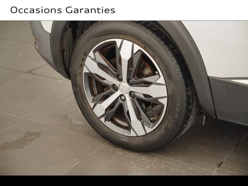 Voitures occasions PEUGEOT 5008 GT Montigny-le-Bretonneux