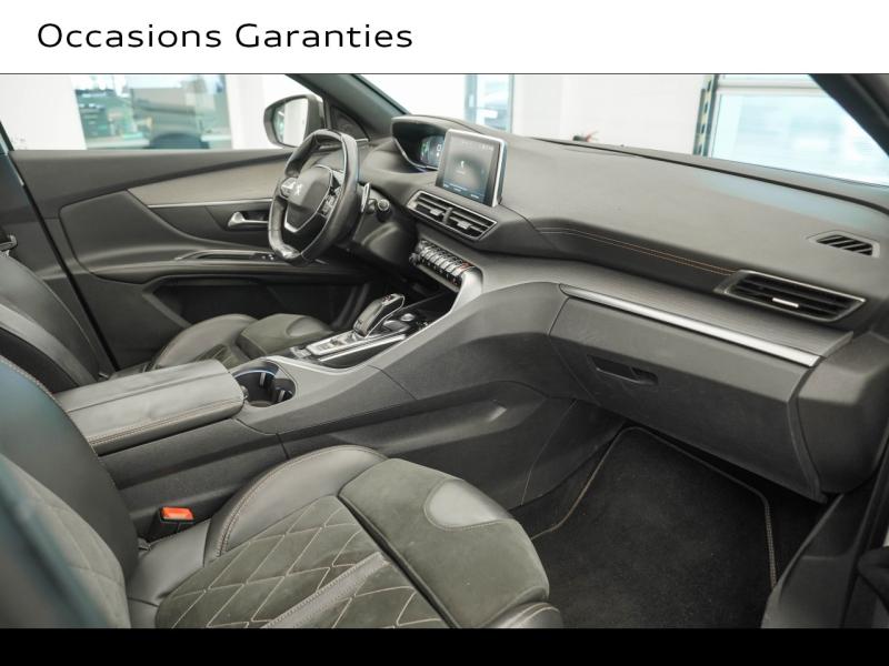 Voitures occasions PEUGEOT 5008 GT Montigny-le-Bretonneux
