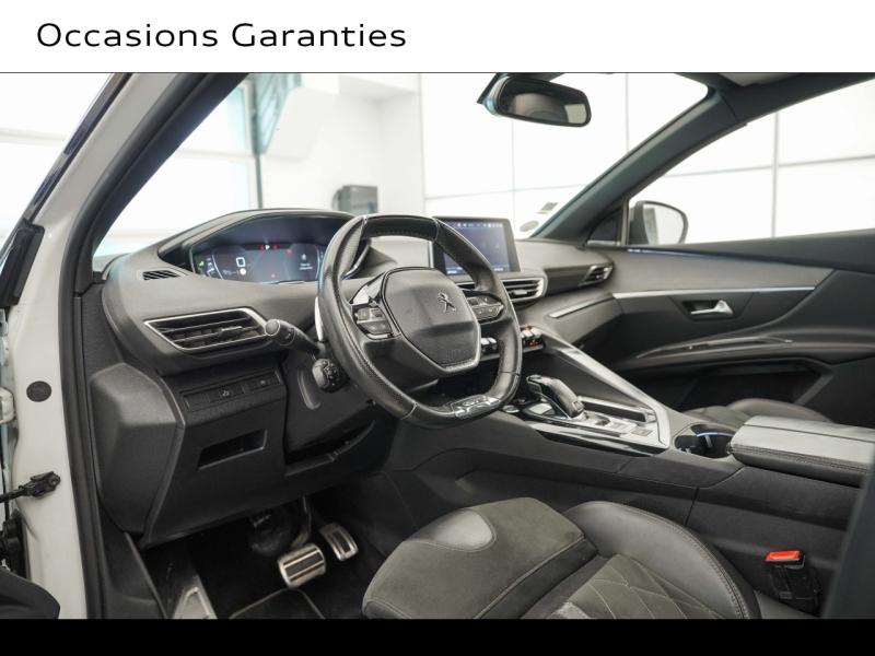 Voitures occasions PEUGEOT 5008 GT Montigny-le-Bretonneux