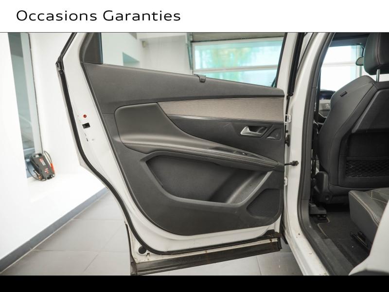 Voitures occasions PEUGEOT 5008 GT Montigny-le-Bretonneux