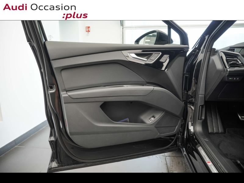Voitures occasions Audi Q4 Sportback e-tron Base Montigny-le-Bretonneux