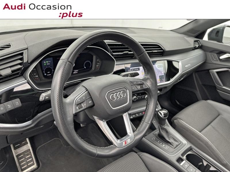 Voitures occasions Audi Q3 S line Montigny-le-Bretonneux