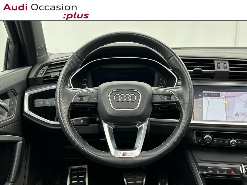 Voitures occasions Audi Q3 S line Montigny-le-Bretonneux